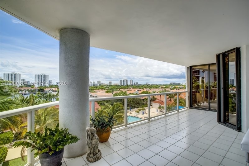 Condo for sale at Harbor Tower at Waterways 703