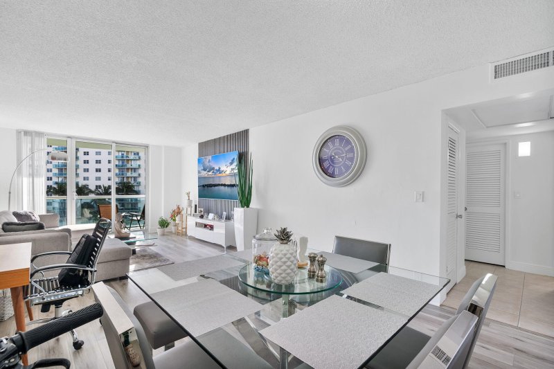 Comprar apartamento no Ocean View 523