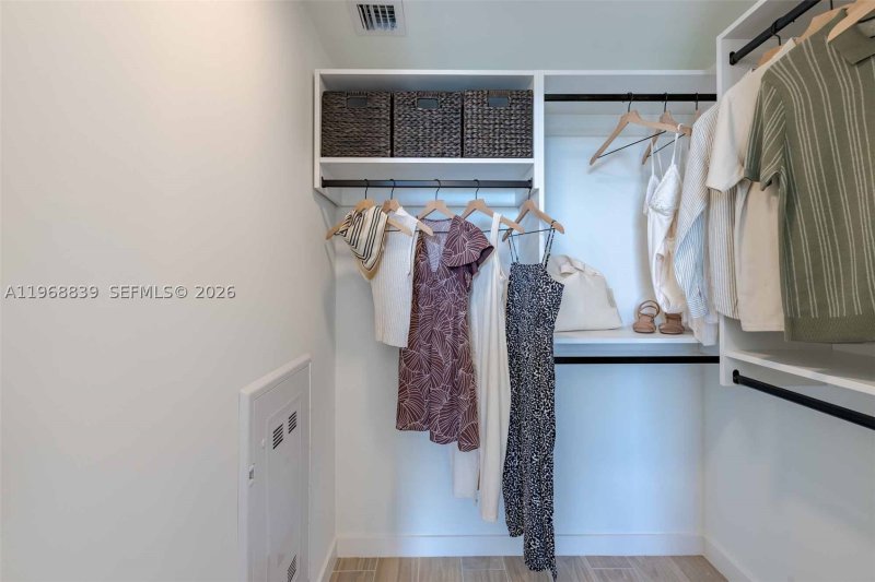 Property photo # 7