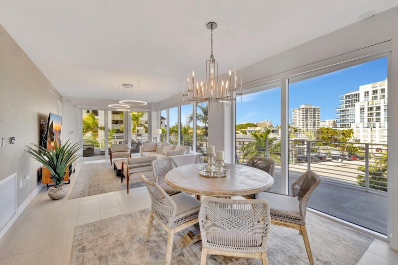Apartment for rent at The Wave on Bayshore 301