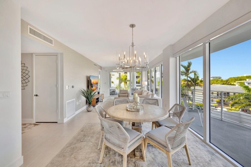 Apartment for rent at The Wave on Bayshore 301