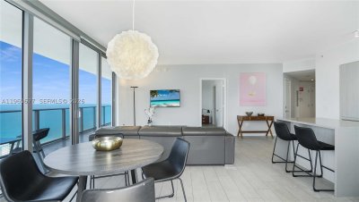 Comprar apartamento en Hyde Beach House T4002