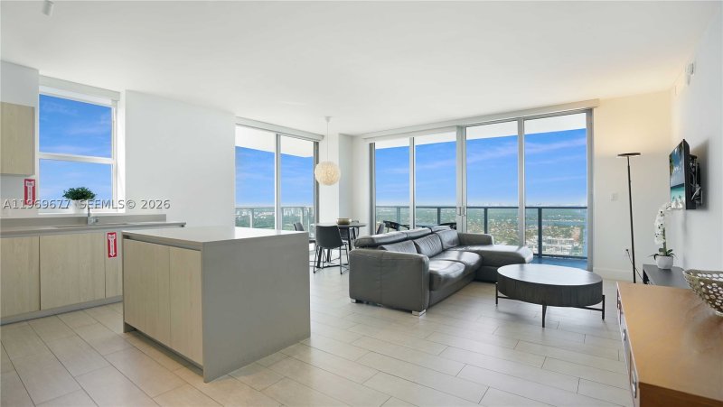 Condo for sale at Hyde Beach House T4002