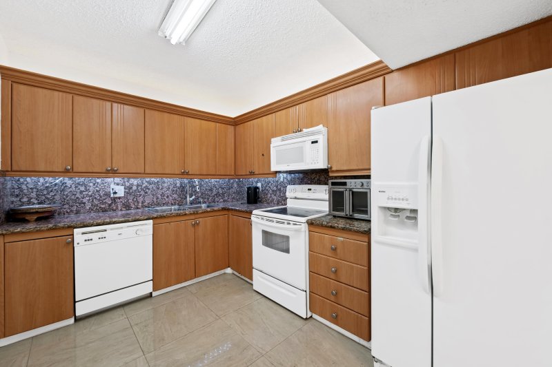 Condo for sale at Olympus Condo 615