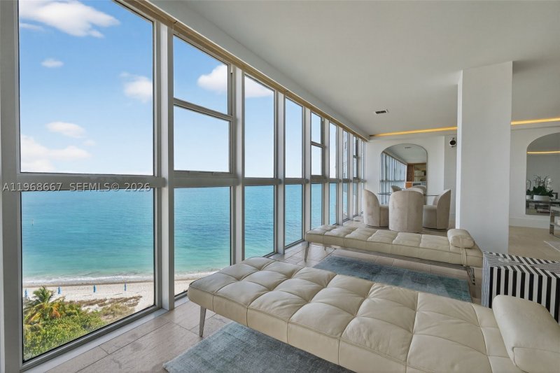 Condo for sale at Mar Azul 11BN