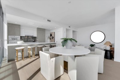 Alquiler de apartamento en La Baia South LPH01