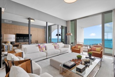 Comprar apartamento en Jade Signature 2503