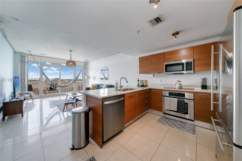 Apartment for rent at Midtown Midblock 713