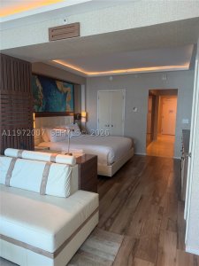 Comprar apartamento no Ritz Carlton Residences Fort Lauderdale Beach R2210