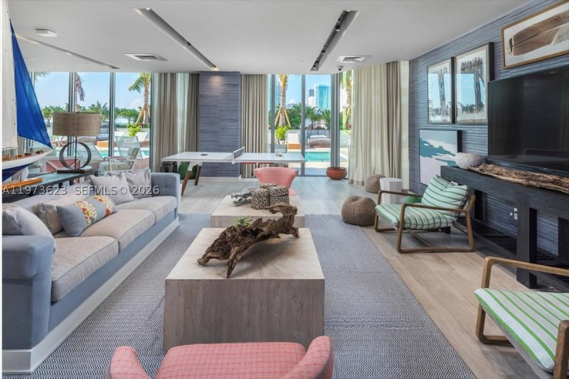 Comprar apartamento en Biscayne Beach 3004