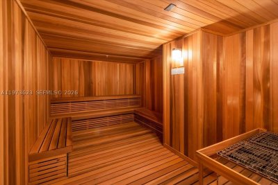 Comprar apartamento en Biscayne Beach 3004