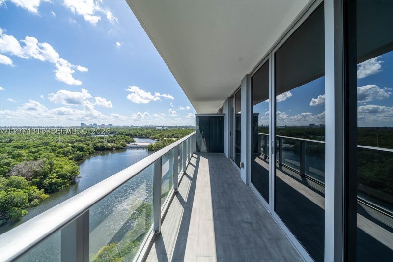 Comprar apartamento en The Harbour 1120