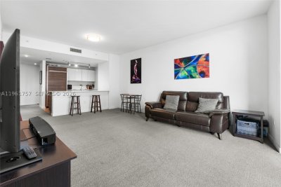 Comprar apartamento en 1100 Millecento 1602