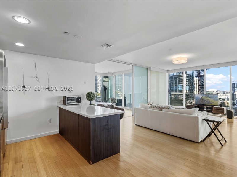 Condo for sale at Ten Museum Park 1107