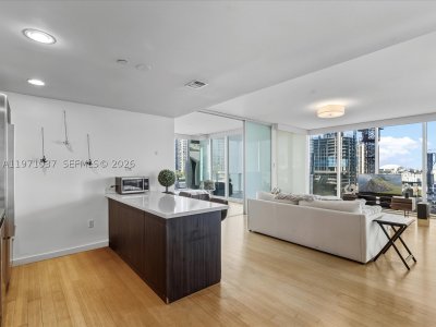 Comprar apartamento no Ten Museum Park 1107