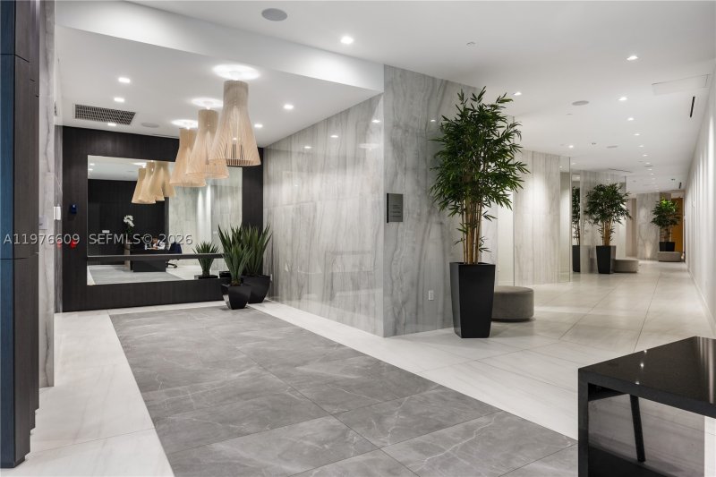 Condo for sale at Aurora 502