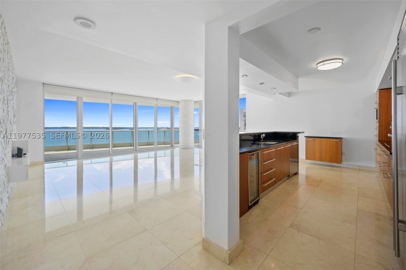 Condo for sale at Jade Brickell 911