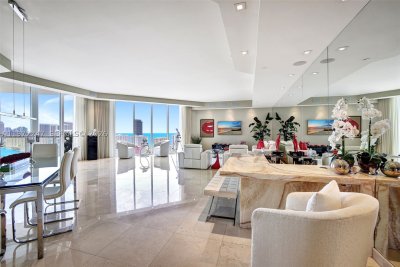 Aluguel de apartamento no Atlantic One at The Point PH 2804