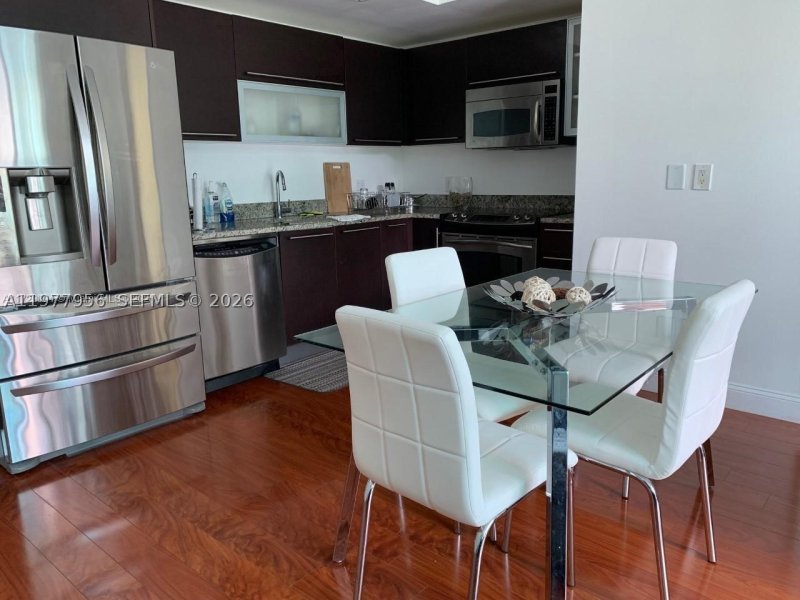 Comprar apartamento no The Plaza Tower I 1107