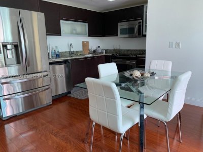 Comprar apartamento no The Plaza Tower I 1107
