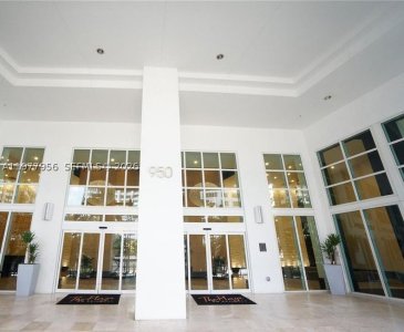 The Plaza Tower I Apt #1107