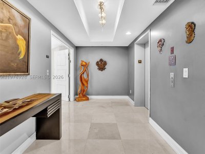 Alquiler de apartamento en Diplomat Residences 905