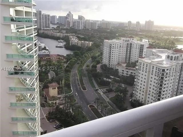 Comprar apartamento en The Landmark TS-3
