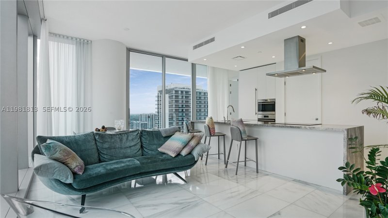 Comprar apartamento no Missoni Baia 3005
