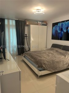 Comprar apartamento en Aventura Marina 1407