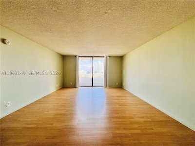 Comprar apartamento en Olympus Condo 1803