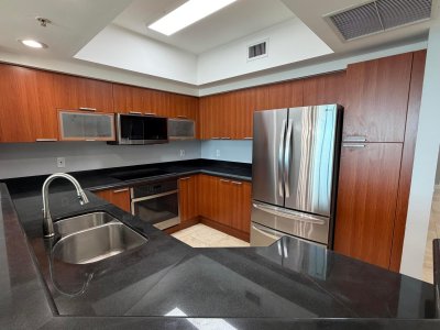 Comprar apartamento no One Fifty One at Biscayne 1603
