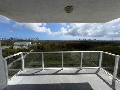 Comprar apartamento no One Fifty One at Biscayne 1603