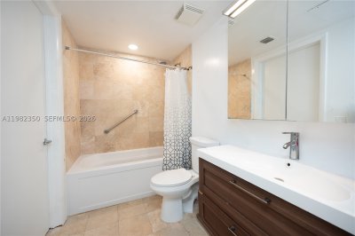 Comprar apartamento en Wind by Neo 1709