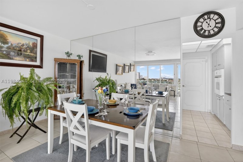 Condo for sale at Coral Ridge Towers 1207