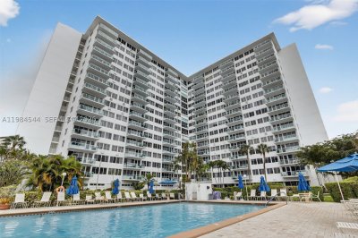 Coral Ridge Towers Apt #1207