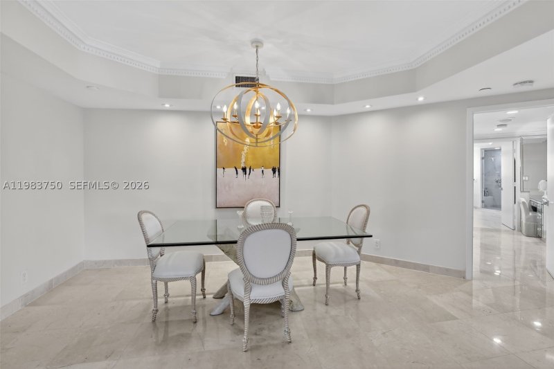 Condo for sale at Williams Island 2800 301