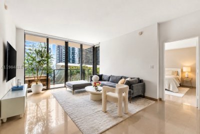 Brickell City Centre Rise Apt #809