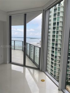 Comprar apartamento no Brickell House Condo 1903