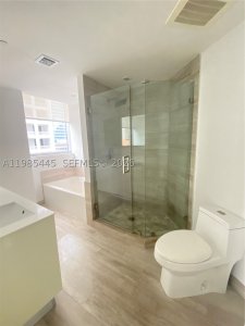 Comprar apartamento no Brickell House Condo 1903