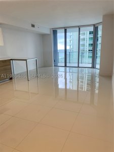 Comprar apartamento no Brickell House Condo 1903