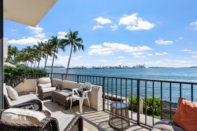 Alquiler de apartamento en Brickell Key One A200