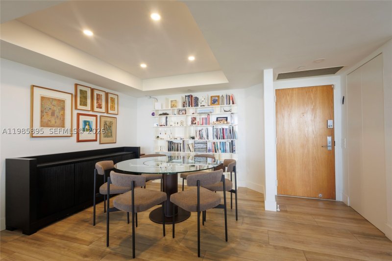 Comprar apartamento en Harborside 1701