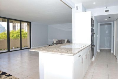 Comprar apartamento no Turnberry Towers 3d