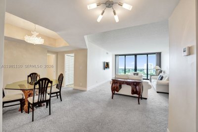 Comprar apartamento en Hamptons West 1703