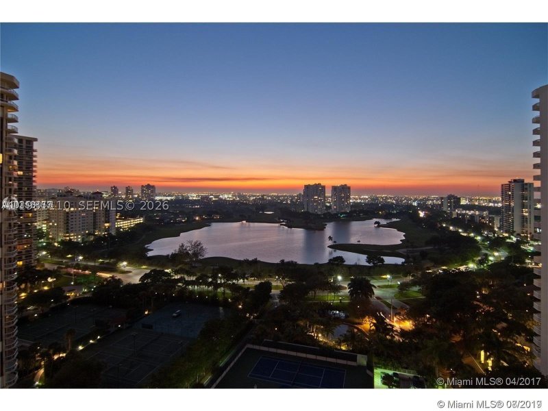 Condo for sale at Hamptons West 1703