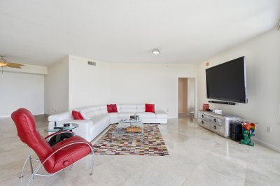 Comprar apartamento en Renaissance on the Ocean 1003