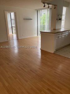 Aluguel de apartamento no Plaza of the Americas 624