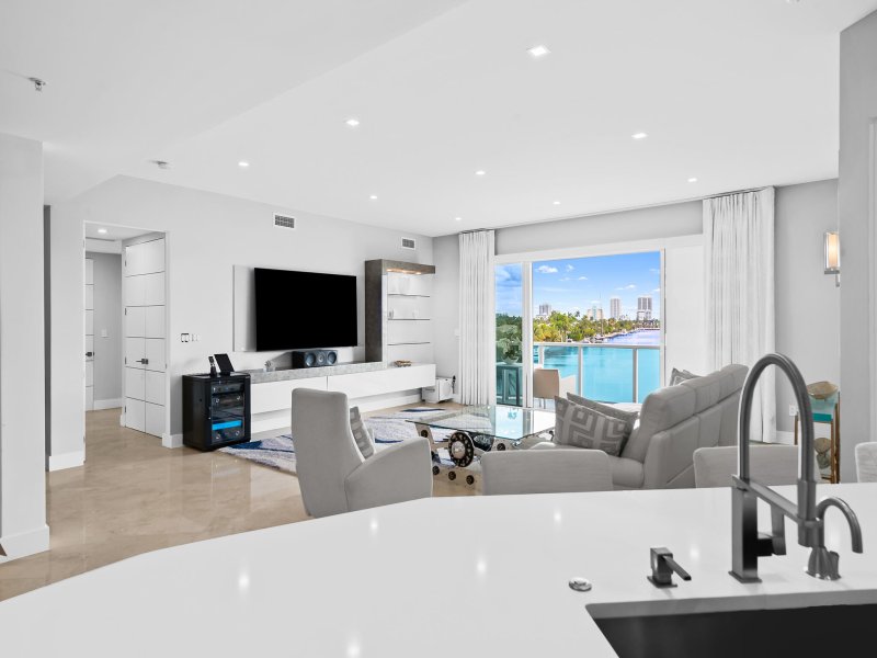 Property photo # 3