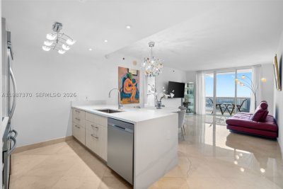 Comprar apartamento no Beach Club One 4206