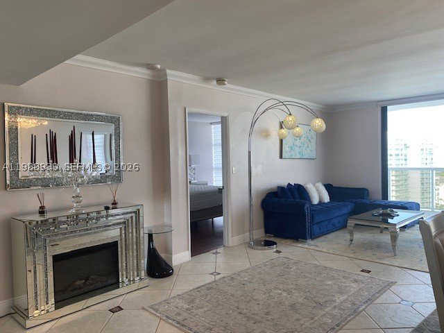 Apartment for rent at Nine Island Avenue 2410